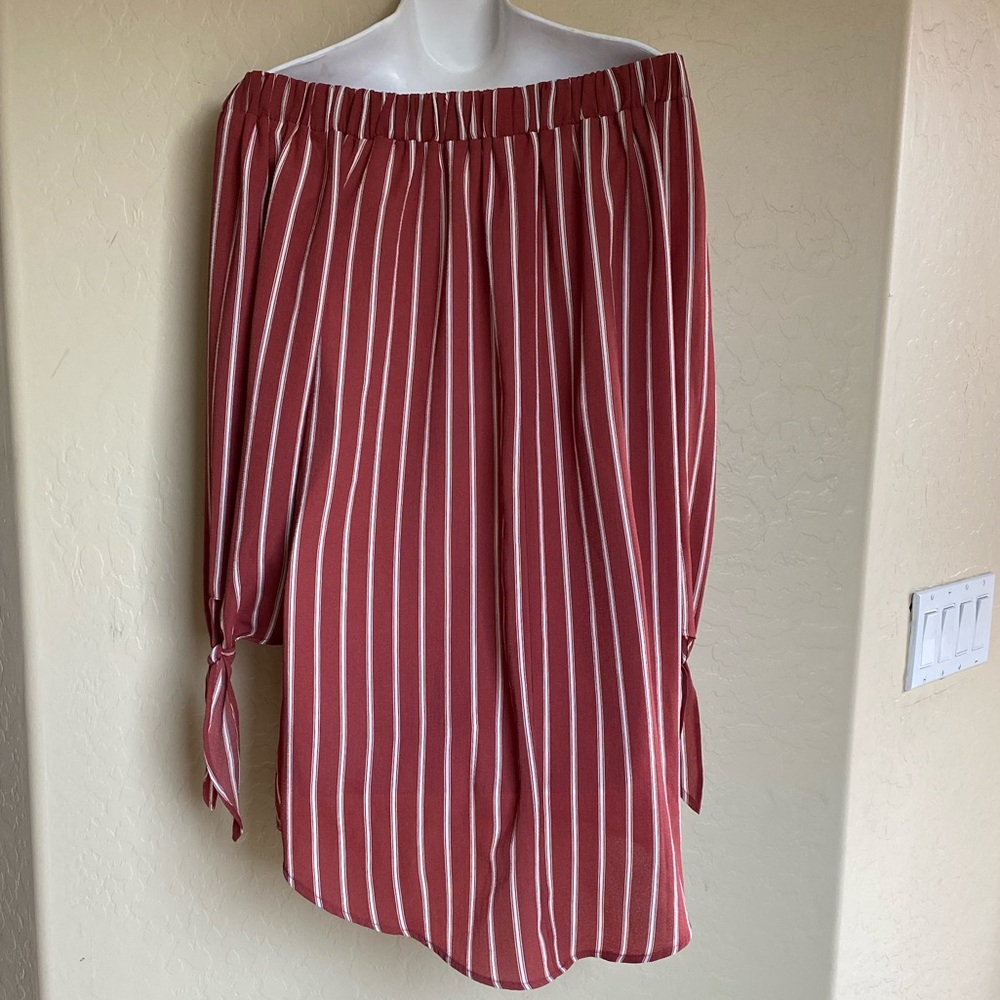 🛍Rhapsody Blouse🛍 - Picture 3 of 5